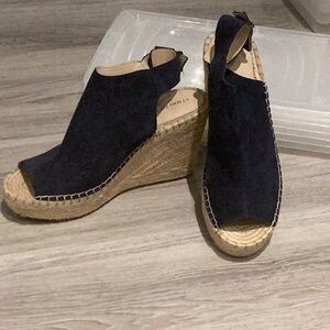 Kenneth Cole suede platform espadrilles